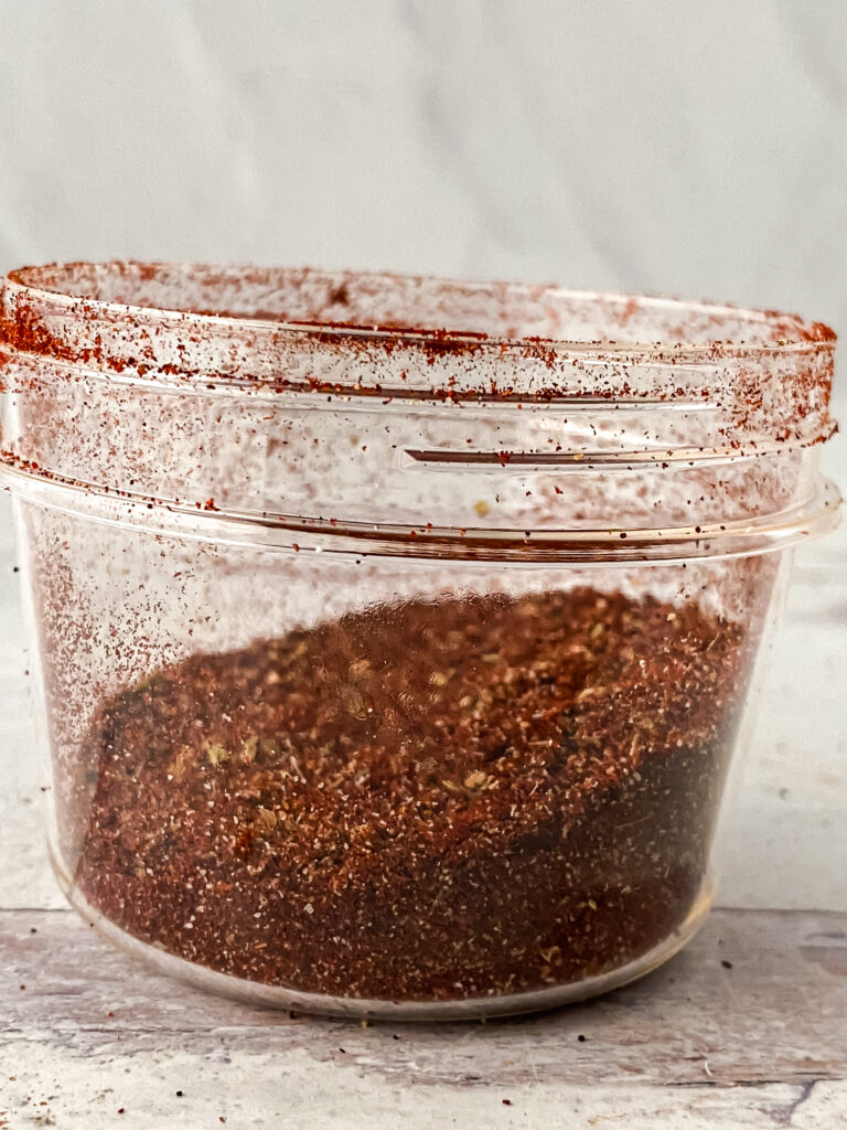 Copy Cat How to Make a Homemade Taco Seasoning Recipe on www.theaffordablefoodie.com