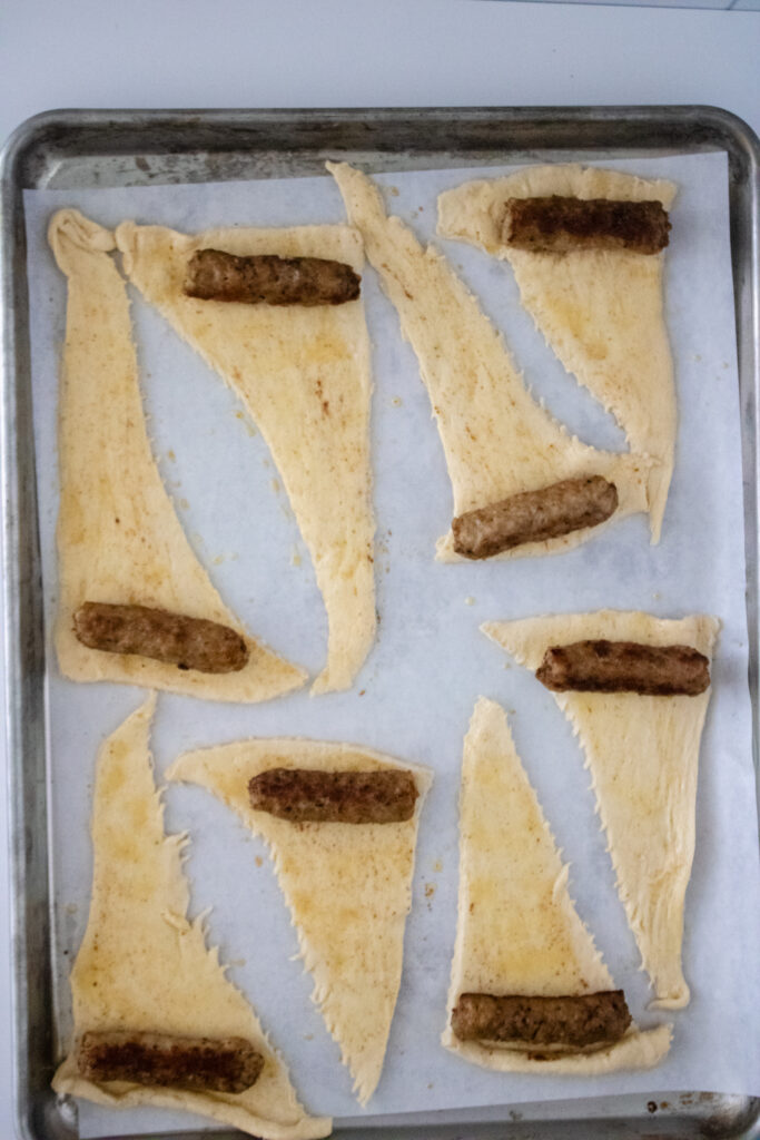 breakfast pigs in a blanket before the oven